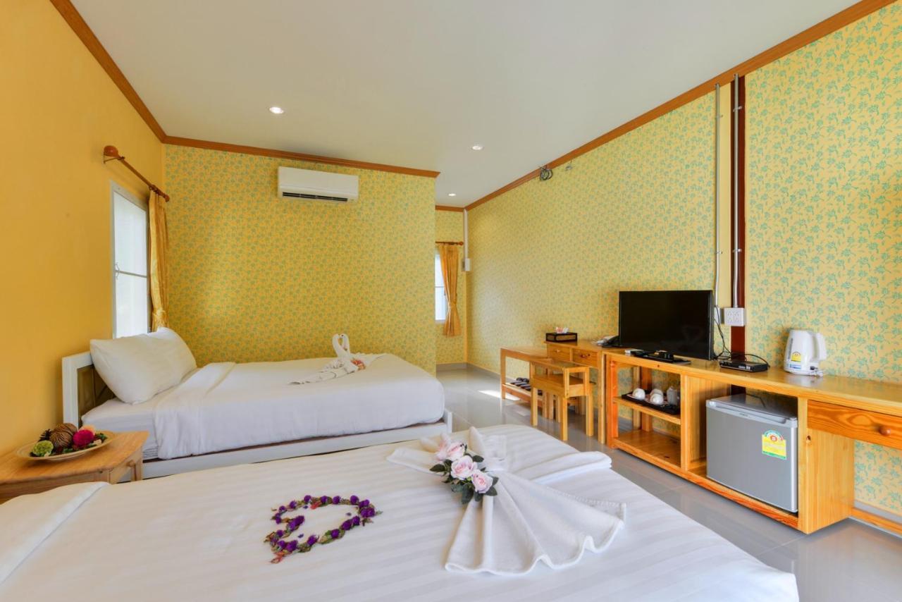 Theerama Cottage Suan Phueng Exterior photo